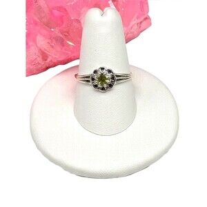 Peridot Flower Ring Size 8 Solid 925 Sterling Silver Dainty